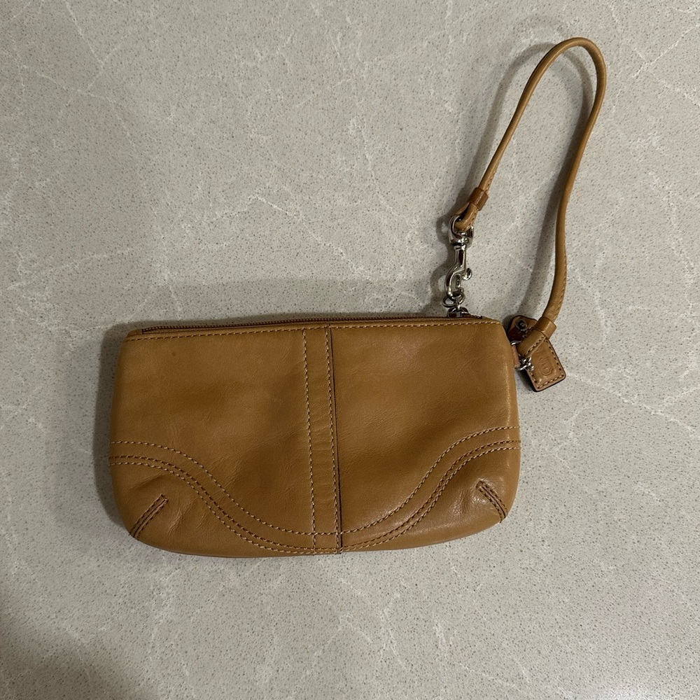 Coach wristlet and charm - Picture 3 of 8